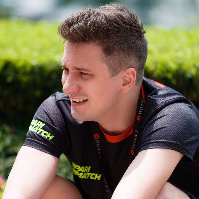 包含TI国际邀请赛队主教练发声，誓言带队登顶的词条