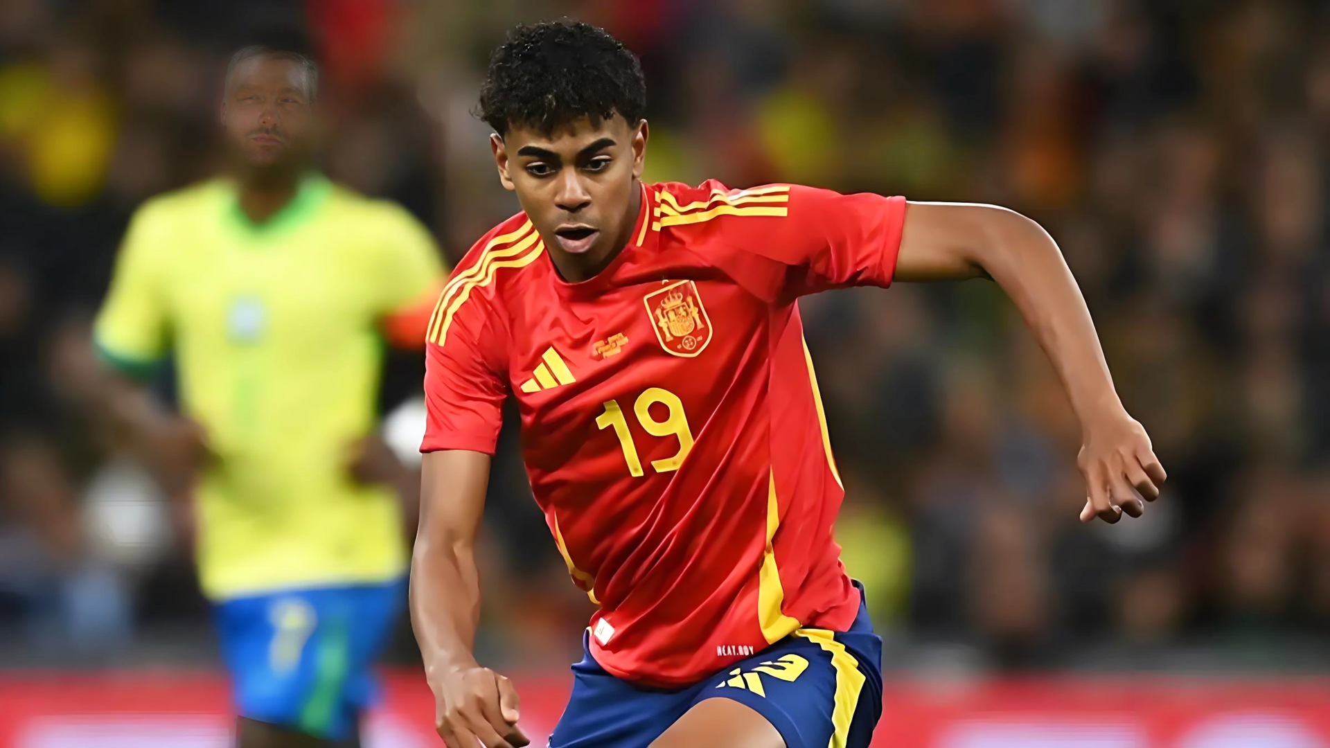 激动人心！欧洲足球巨星奋力拚搏夺冠