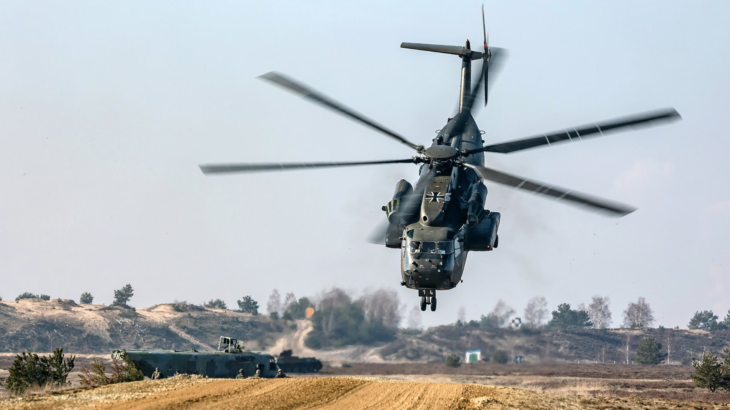 从暗夜到黎明,当格列兹曼以诗人之心,在里昂之夜为英格兰重谱序章